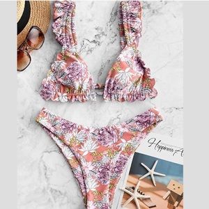 Floral ruffle bikini